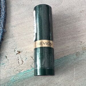 Revlon Lipstick Moon Drops Cream